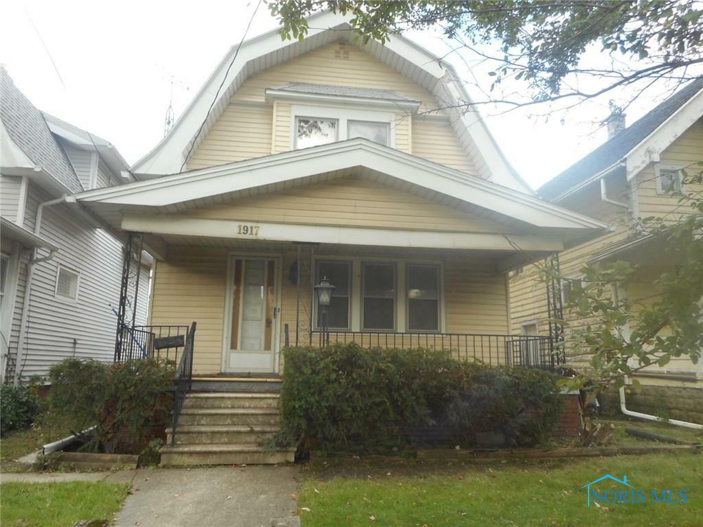 Property Photo:  1917 Mason Street  OH 43605 