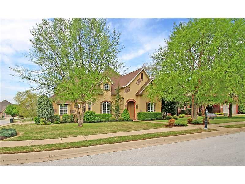 Property Photo: 6617 W Inverness Drive AR 72758