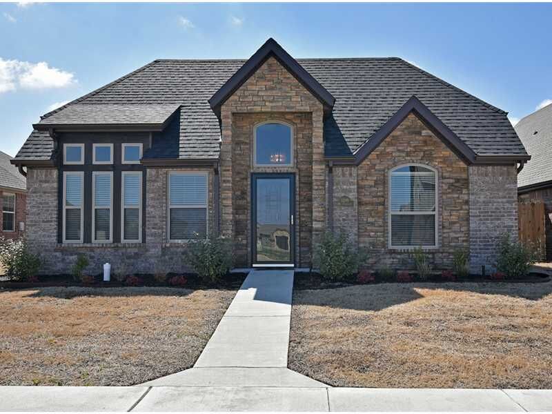 Property Photo: 3209 SW Stonepoint Avenue AR 72712