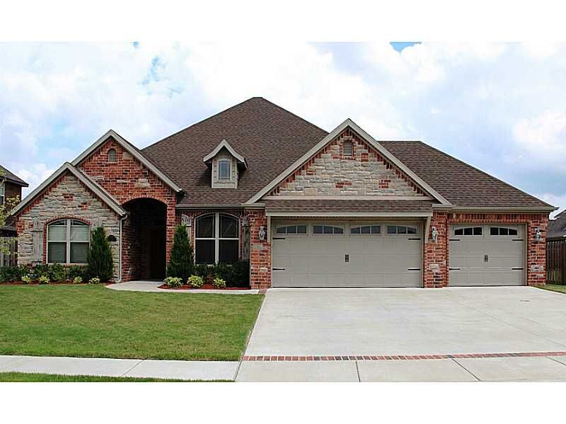 Property Photo: 5705 S 46th Street AR 72758
