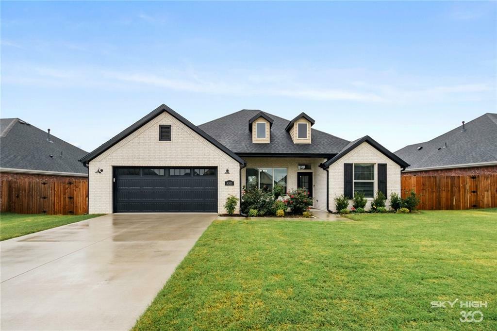 Property Photo:  4301 SW Rhinestone Boulevard  AR 72713 