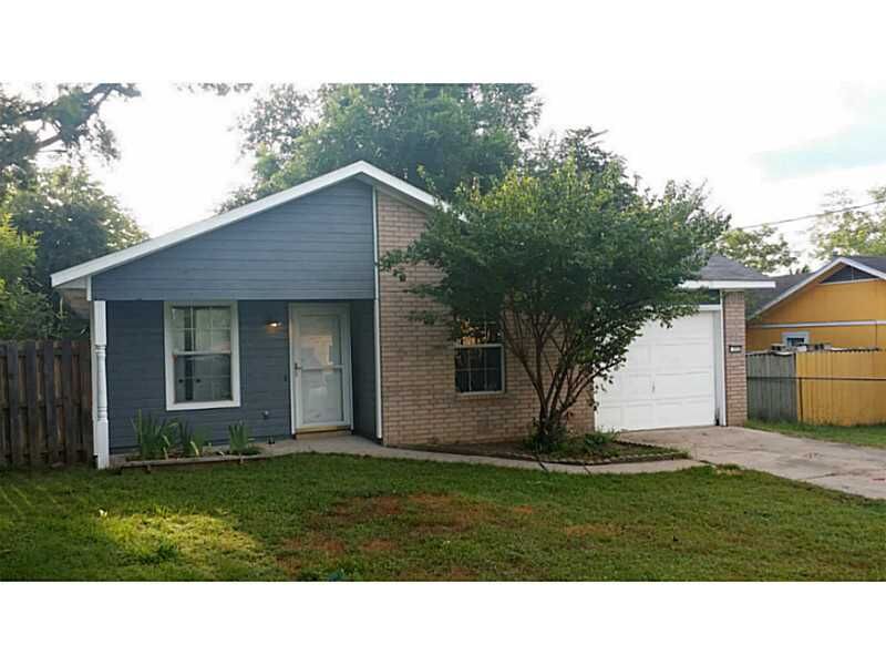 Property Photo:  712 Cherry Lane  AR 72701 