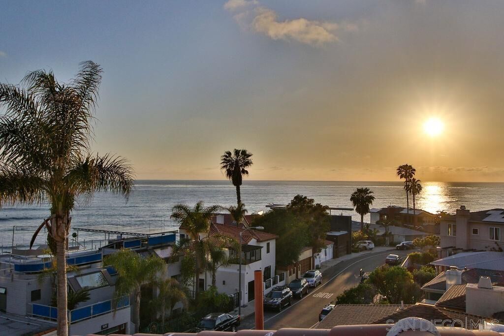 Property Photo:  5639 Dolphin Place  CA 92037 