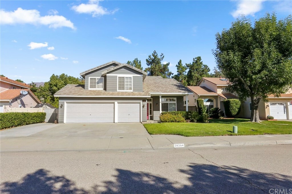 Property Photo:  28264 Autumnglen Road  CA 92346 