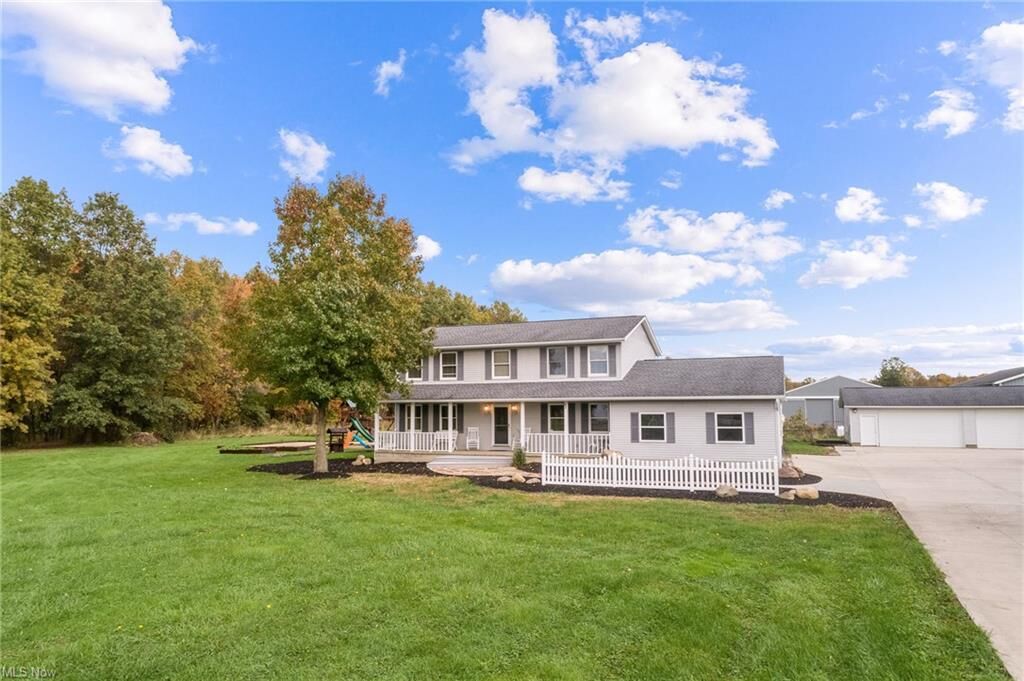 Property Photo: 7686 Peck Road OH 44266