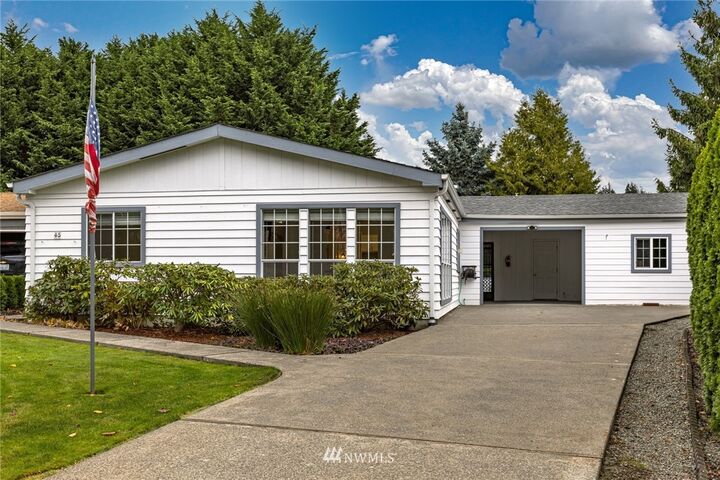 Property Photo:  2610 E Section Street 45  WA 98274 