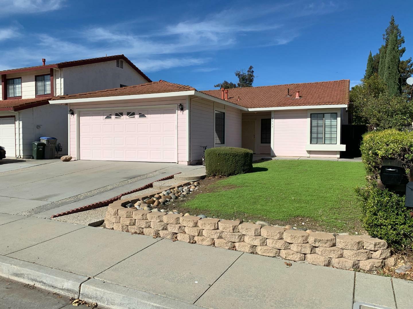 Property Photo:  2917 Tolliver Drive  CA 95148 