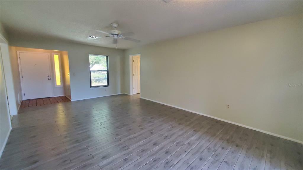 Property Photo:  559 Elliott Street  FL 34223 