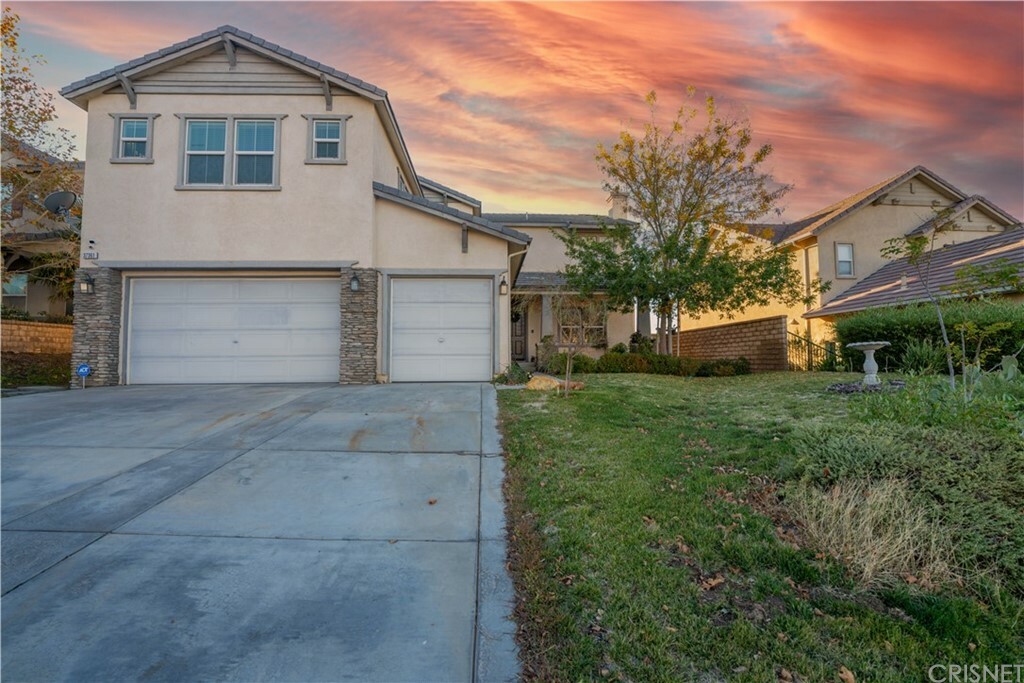 Property Photo: 37361 Paintbrush Drive CA 93551