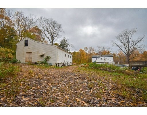 Property Photo: 307 Breckenridge St MA 01069