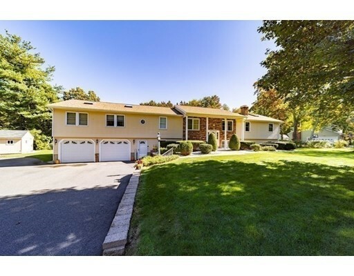 Property Photo: 10 Tanglewood Dr MA 01028