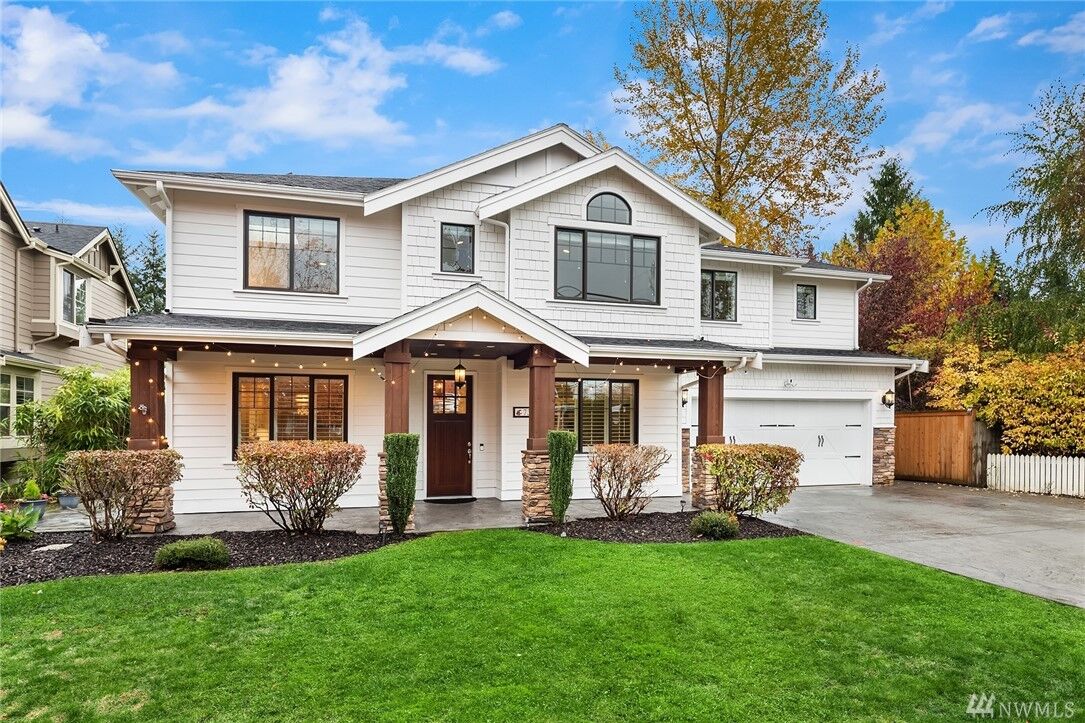Property Photo:  7312 122nd Ave NE  WA 98033 