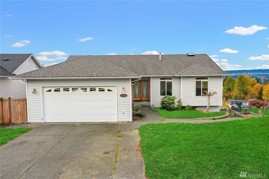 Property Photo: 7912 80th Ave NE WA 98270
