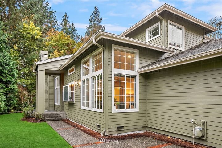 Property Photo:  9229 NE 128th Lane  WA 98034 