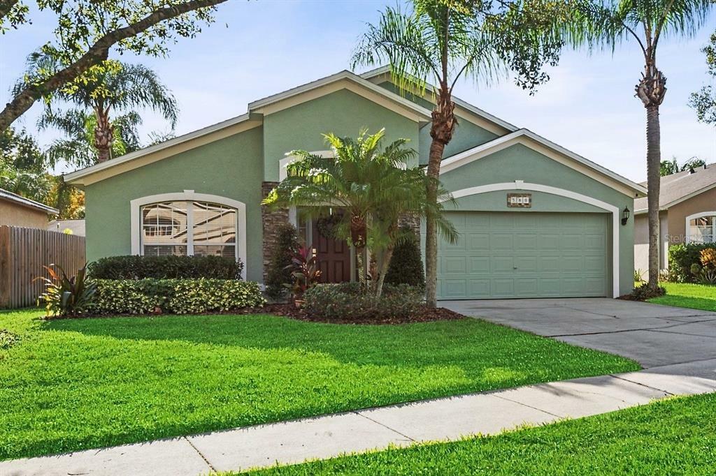 Property Photo:  580 Farmingham Court  FL 32765 