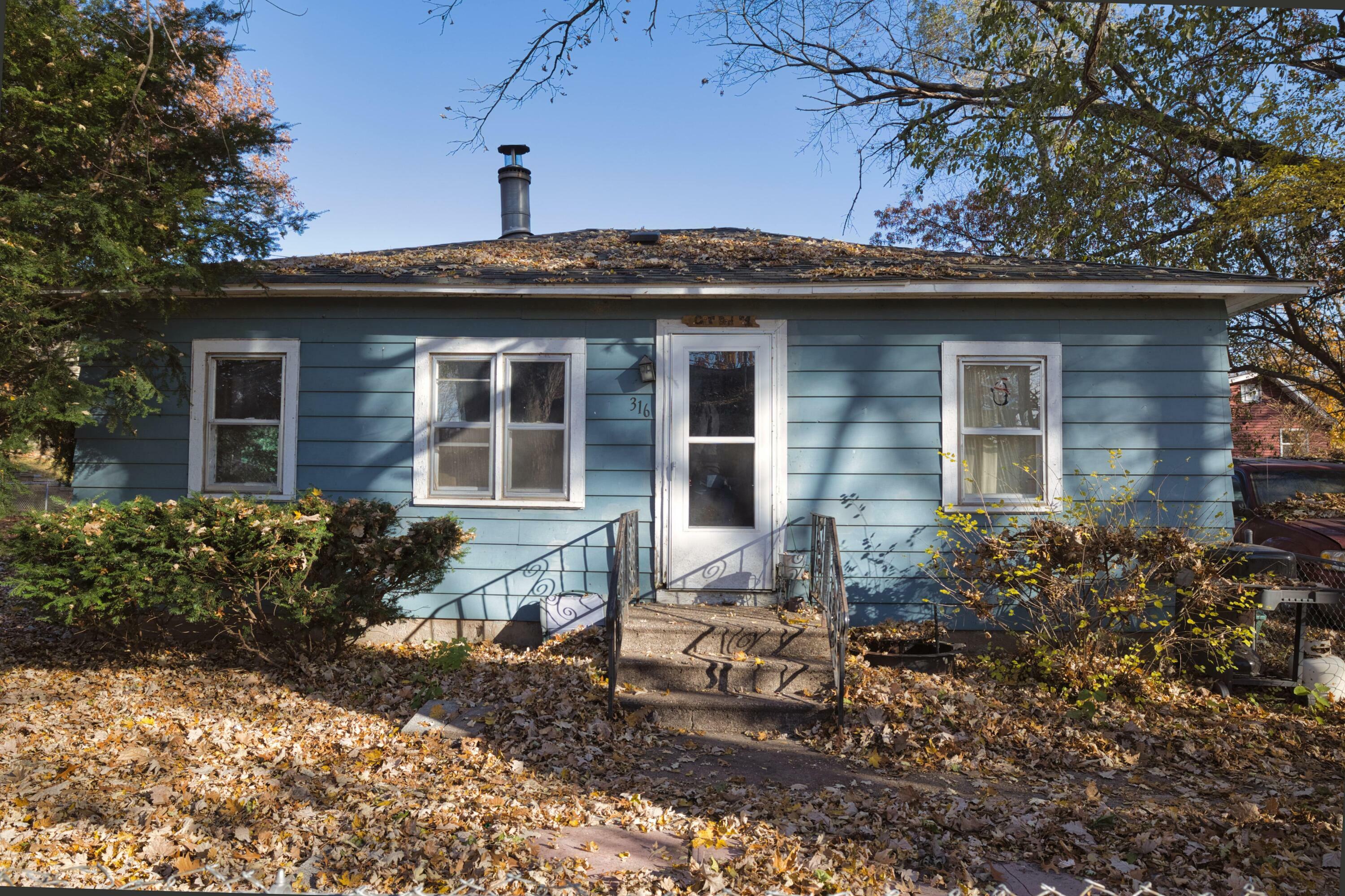 Property Photo:  316 Royal St  WI 54650 