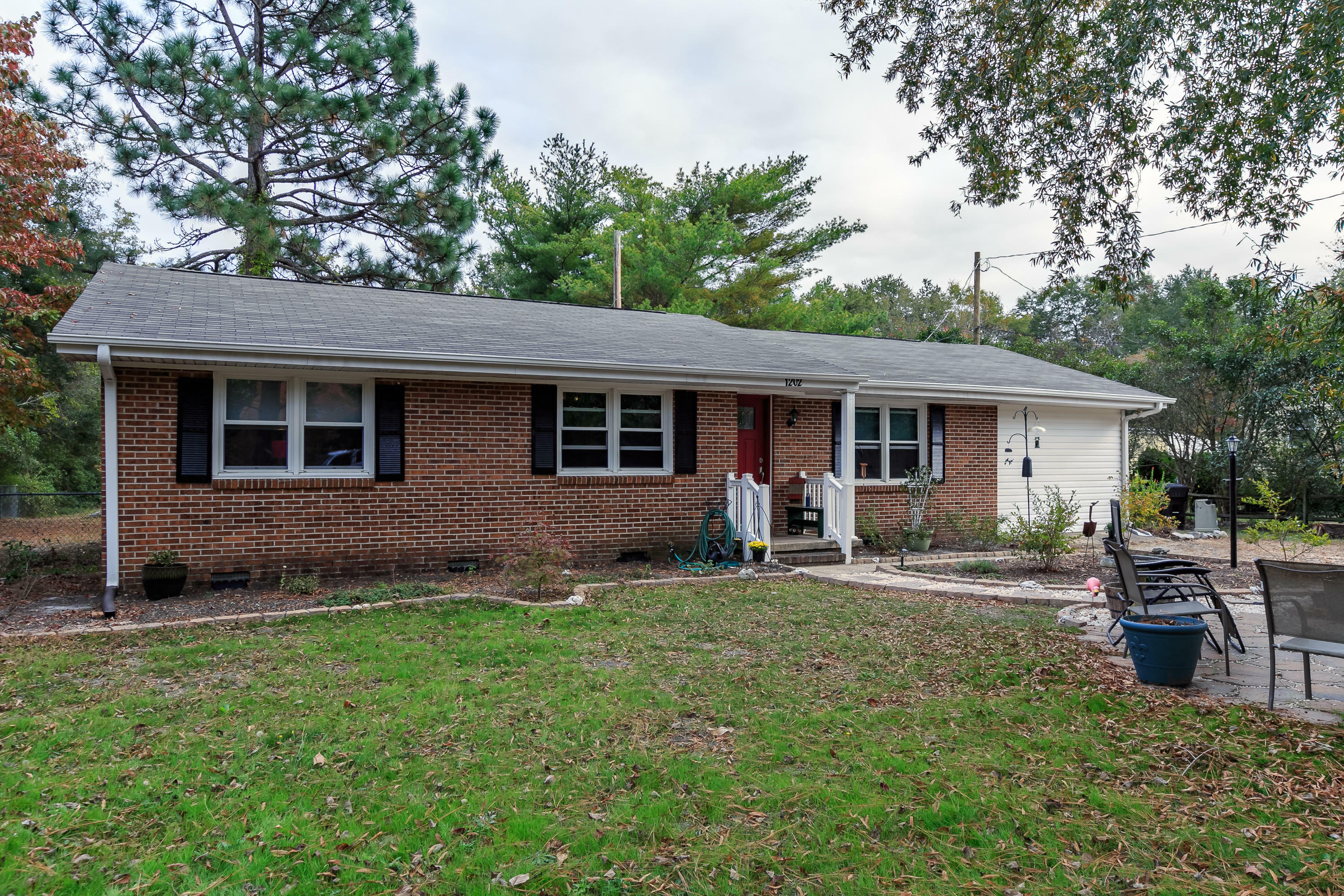 Property Photo:  1202 Crest Drive  NC 28315 