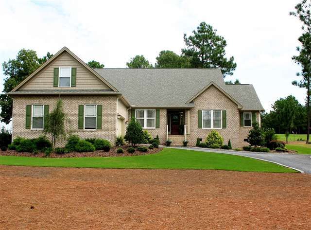Property Photo:  100 Gentry Way  GA 31324 