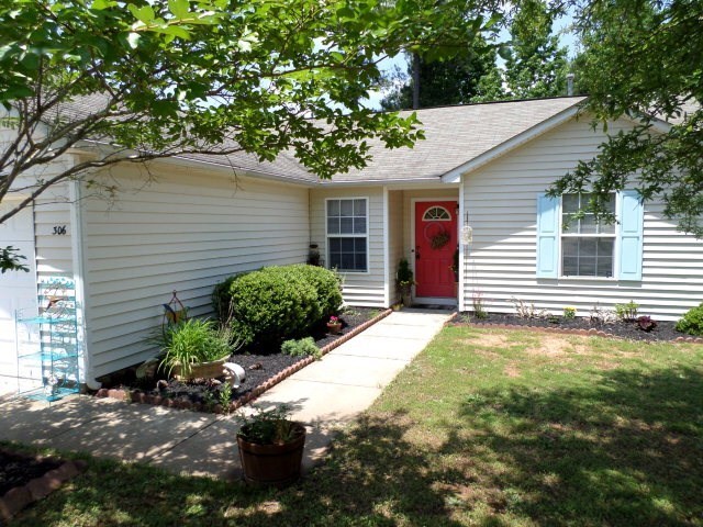 Property Photo: 306 Providence Hall Drive NC 27330