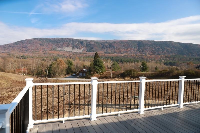 Property Photo:  188 River Road  VT 05443 