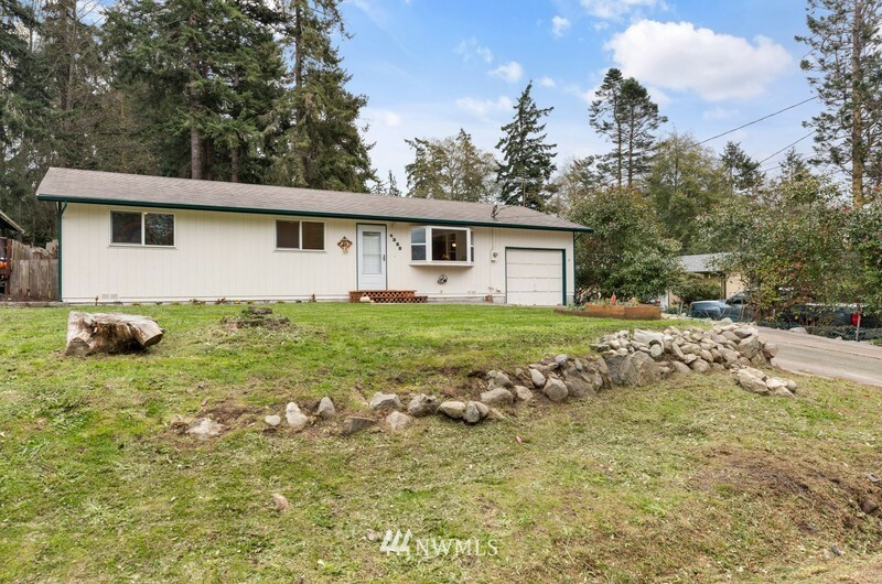 Property Photo:  4322 N Rhododendron Drive  WA 98277 