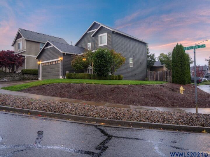 2435  Reindeer Av NW  Salem OR 97304-3684 photo