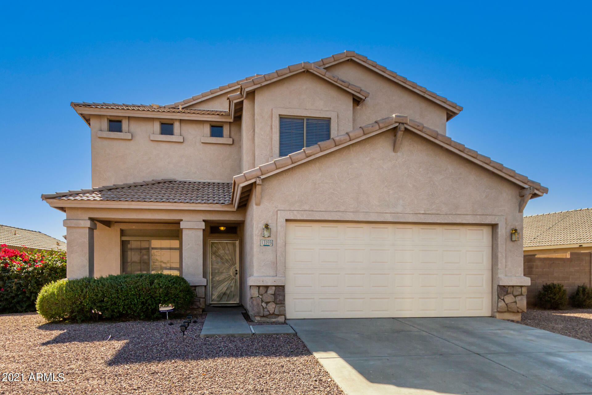 Property Photo: 13193 W Evans Drive AZ 85379