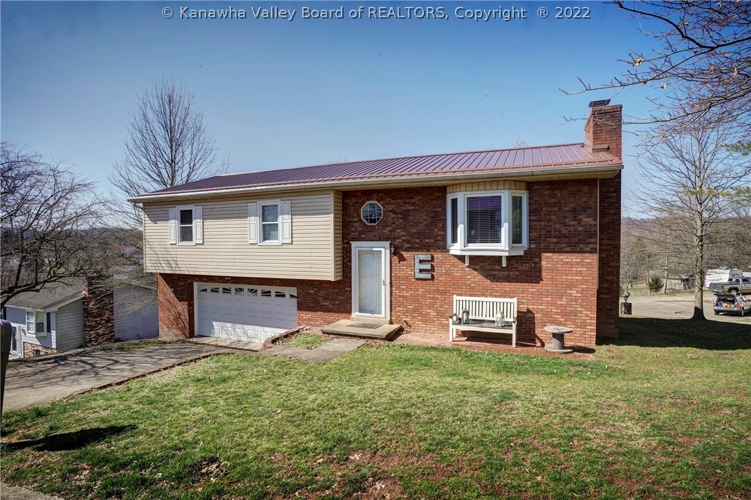 Property Photo: 5229 Linda Vista Drive WV 25313