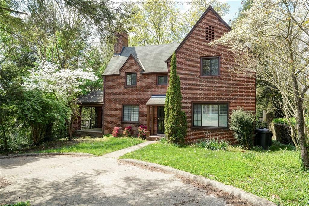 Property Photo:  905 Highland Road  WV 25302 