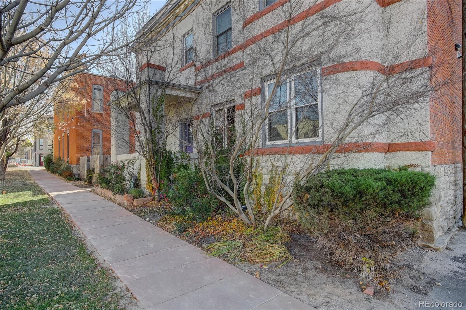 Property Photo: 814 24th Street 2 CO 80205