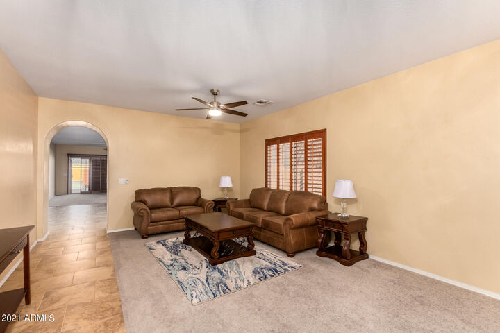Property Photo:  25976 W Runion Drive  AZ 85396 