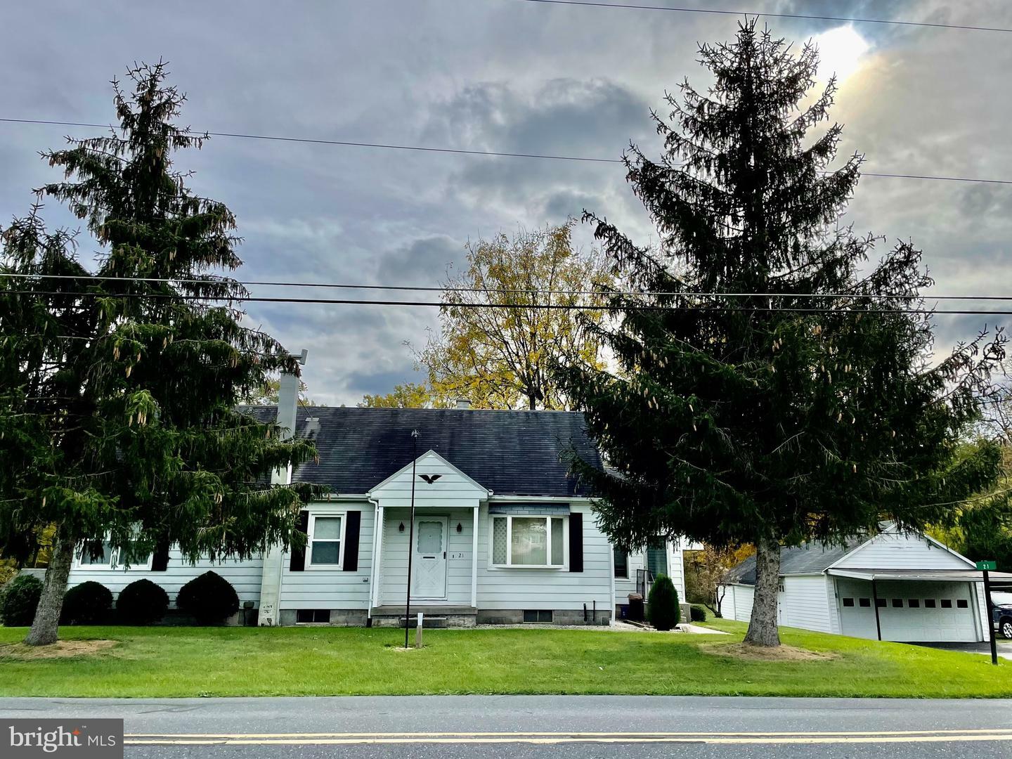 Property Photo: 21 Pine Street PA 17019