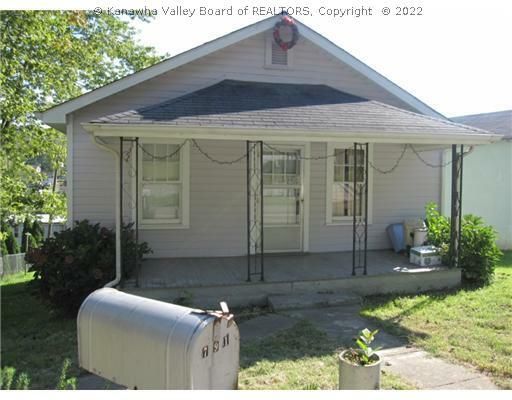Property Photo: 791 Coal River Road WV 25177