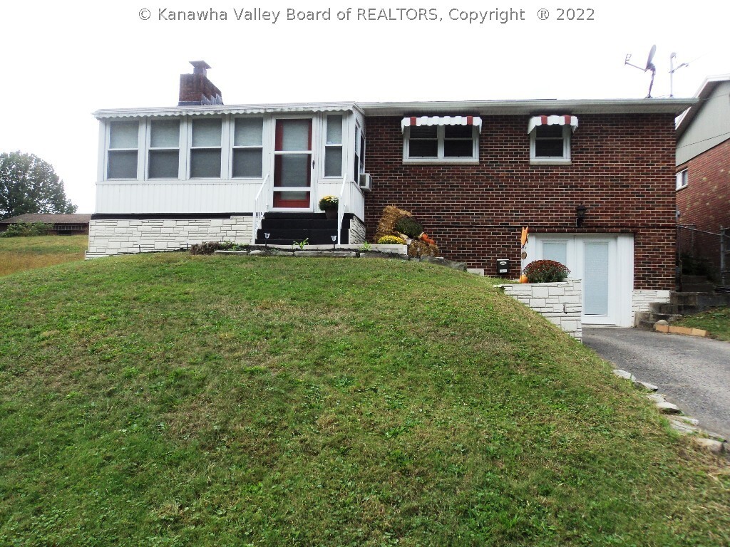 Property Photo: 3315 Williams Avenue WV 25015