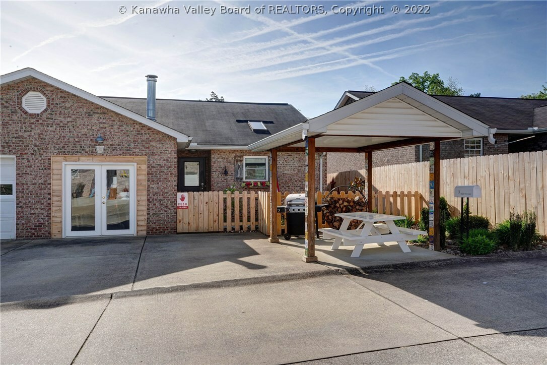 Property Photo: 3 Maple Tree Lane WV 25313