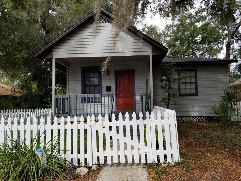 Property Photo:  508 SW 5th Avenue  FL 32601 