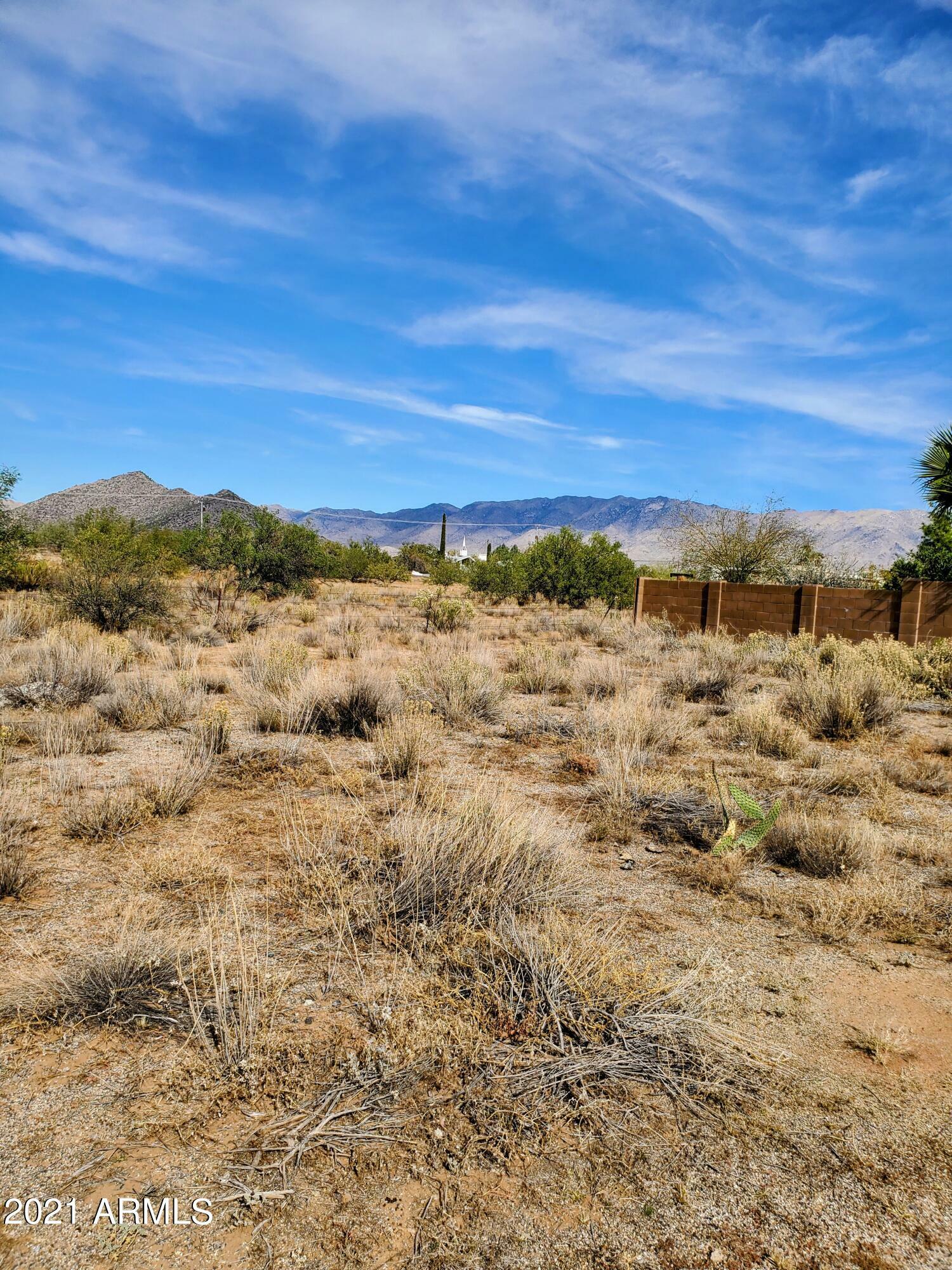 Property Photo:  22044 W Mira Vista  AZ 85332 