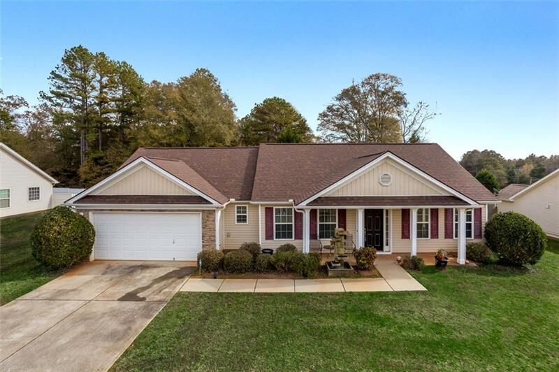 Property Photo: 1403 Faith Drive GA 30680