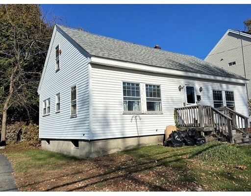 Property Photo:  895 Riverside Dr  MA 01844