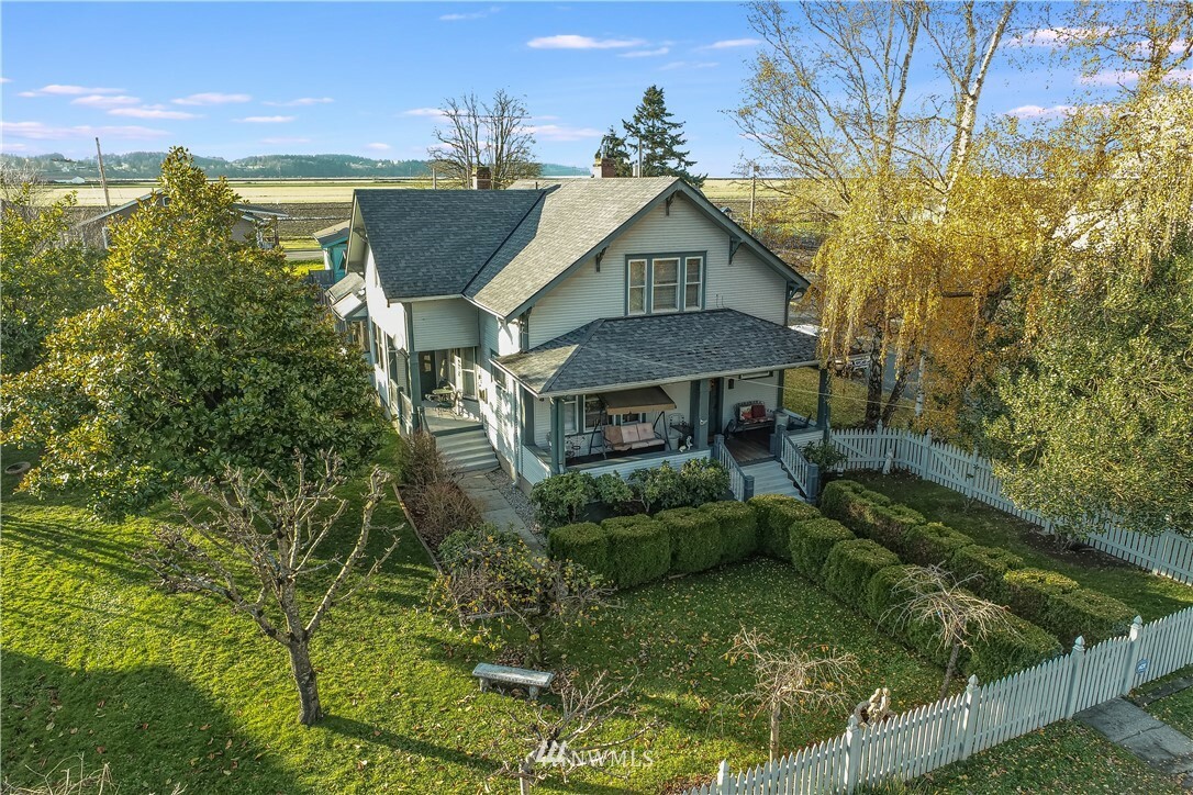 Property Photo: 27308 103rd Drive NW WA 98292