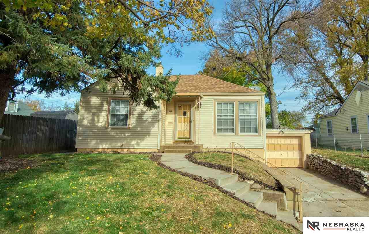 3354 Belvedere  Omaha NE 68111 photo