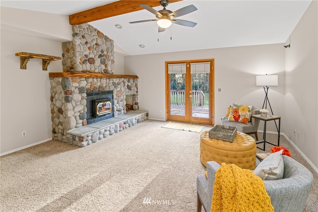 Property Photo: 419 NE Forgotten Gate Lane WA 98370