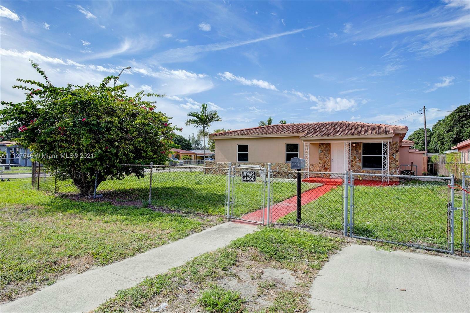 Property Photo: 610 E 8th Ave 0 FL 33010