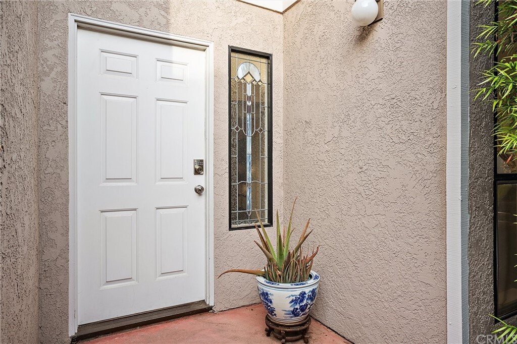 Property Photo: 298 Via San Blas CA 93401