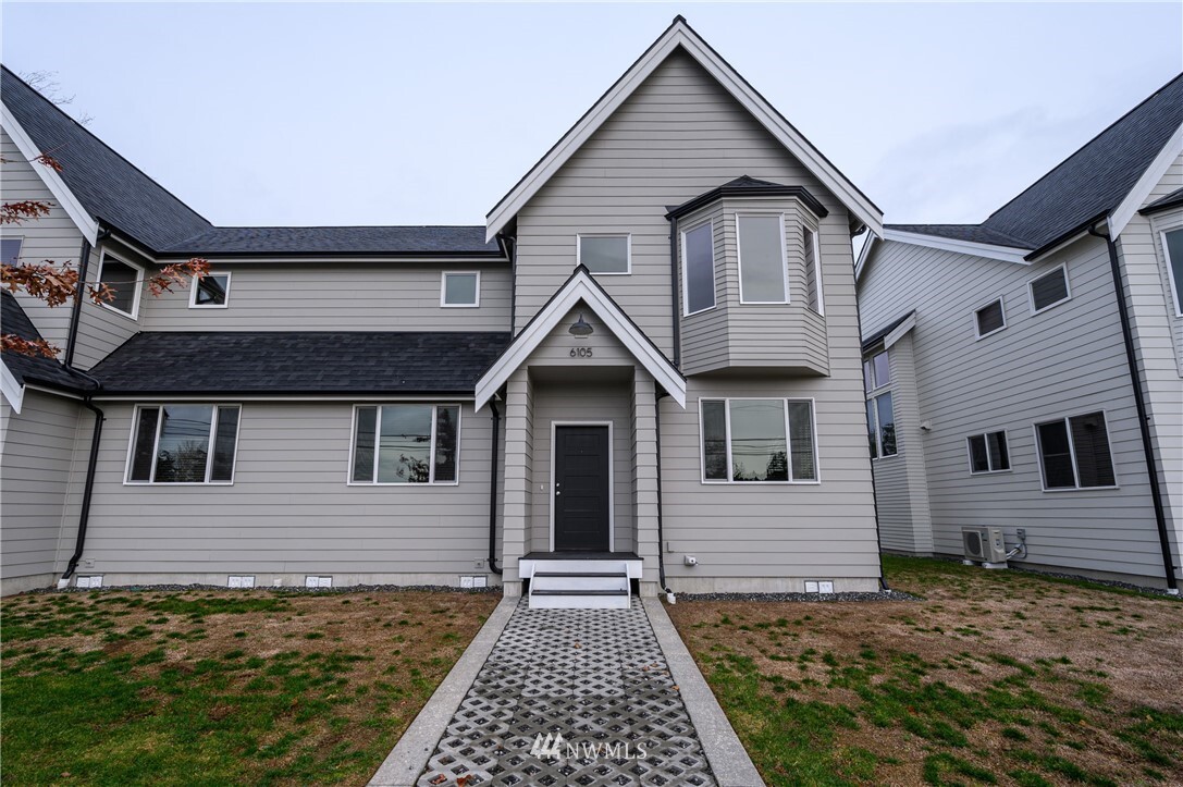 Property Photo:  6105 Vista Drive  WA 98248 