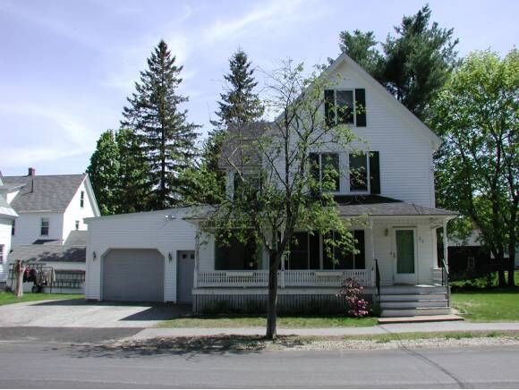 Property Photo:  93 Pillsbury Street  NH 03301 