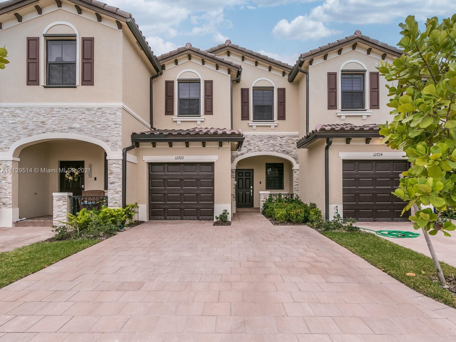 Property Photo:  12722 SW 230th St  FL 33170 