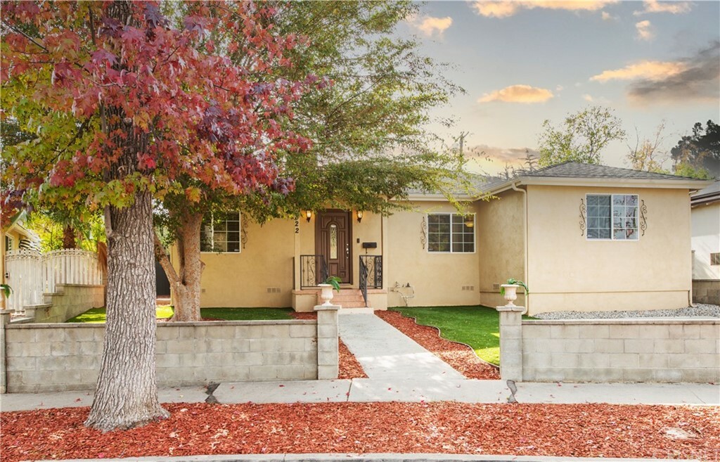 Property Photo:  17322 Martha Street  CA 91316 