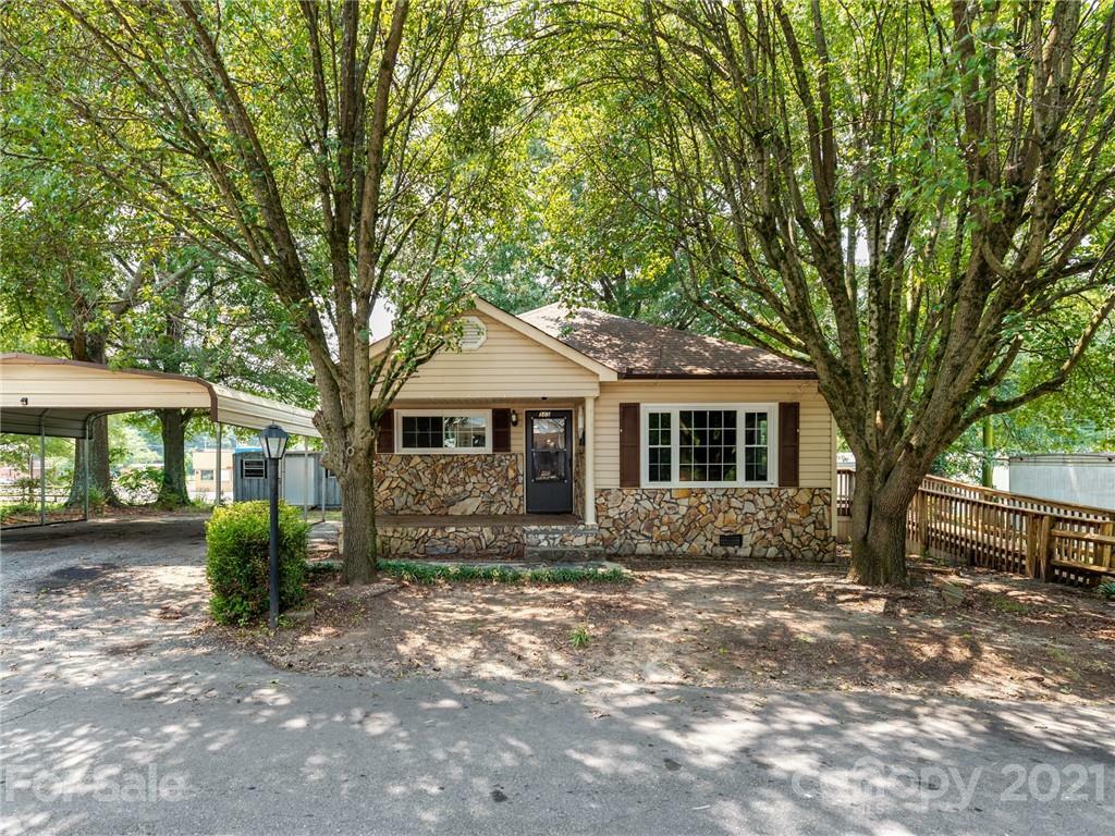 Property Photo:  303 Black Street  NC 28021 