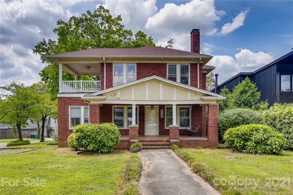 Property Photo:  2146 E 5th Street  NC 28204 